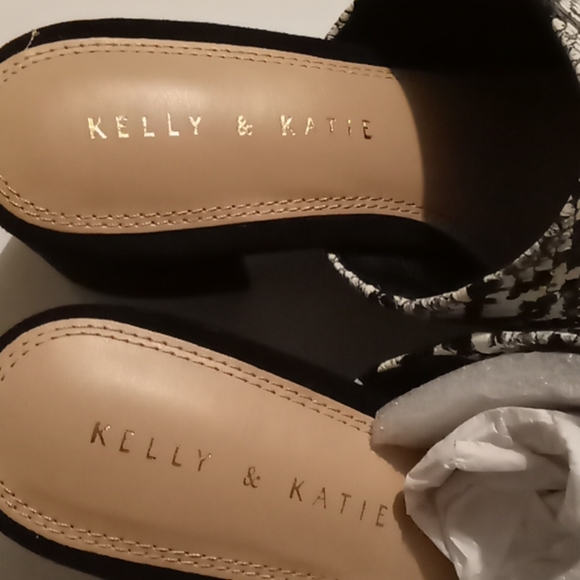 Kelly & Katie sandals size 8 - Picture 5 of 6